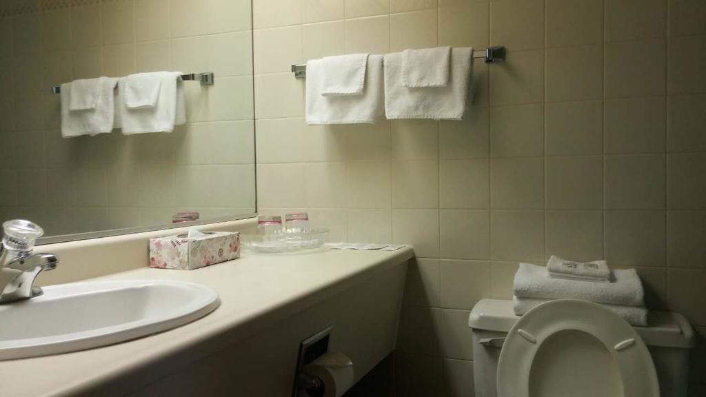 Kc'S Country Inn Vars Zewnętrze zdjęcie